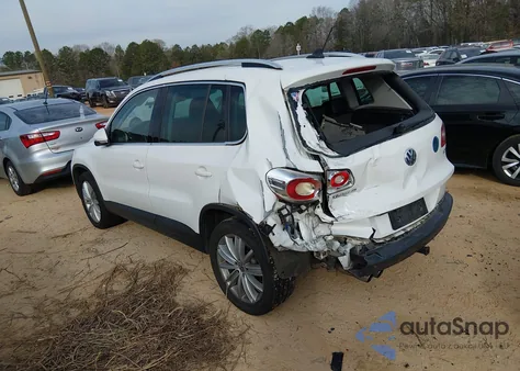 2011 Volkswagen Tiguan Sel from USA, damaged, VIN WVGAV7AX2BW547177